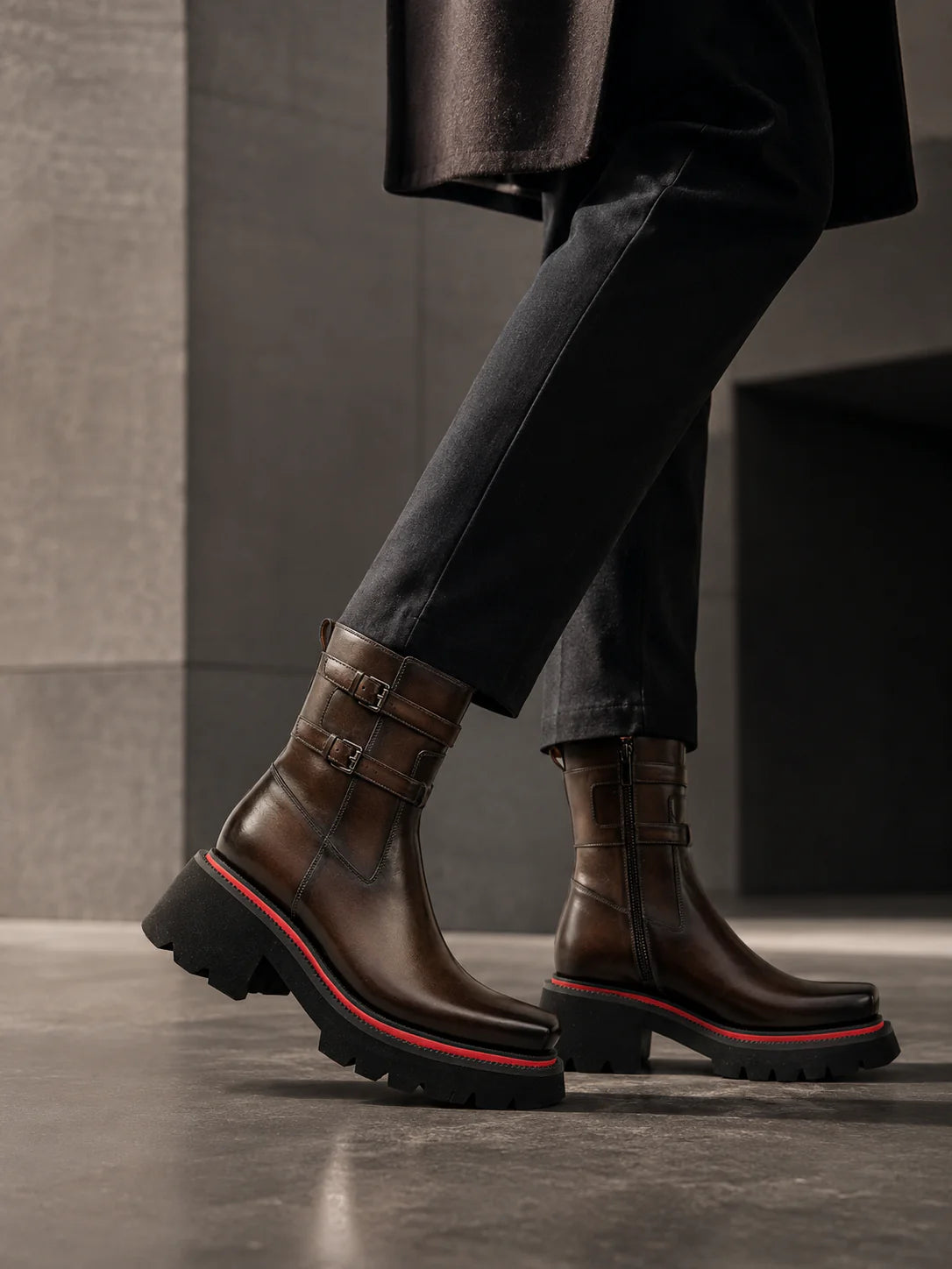 Rossanti men's leather boots with a structured design for a contemporary statement style
