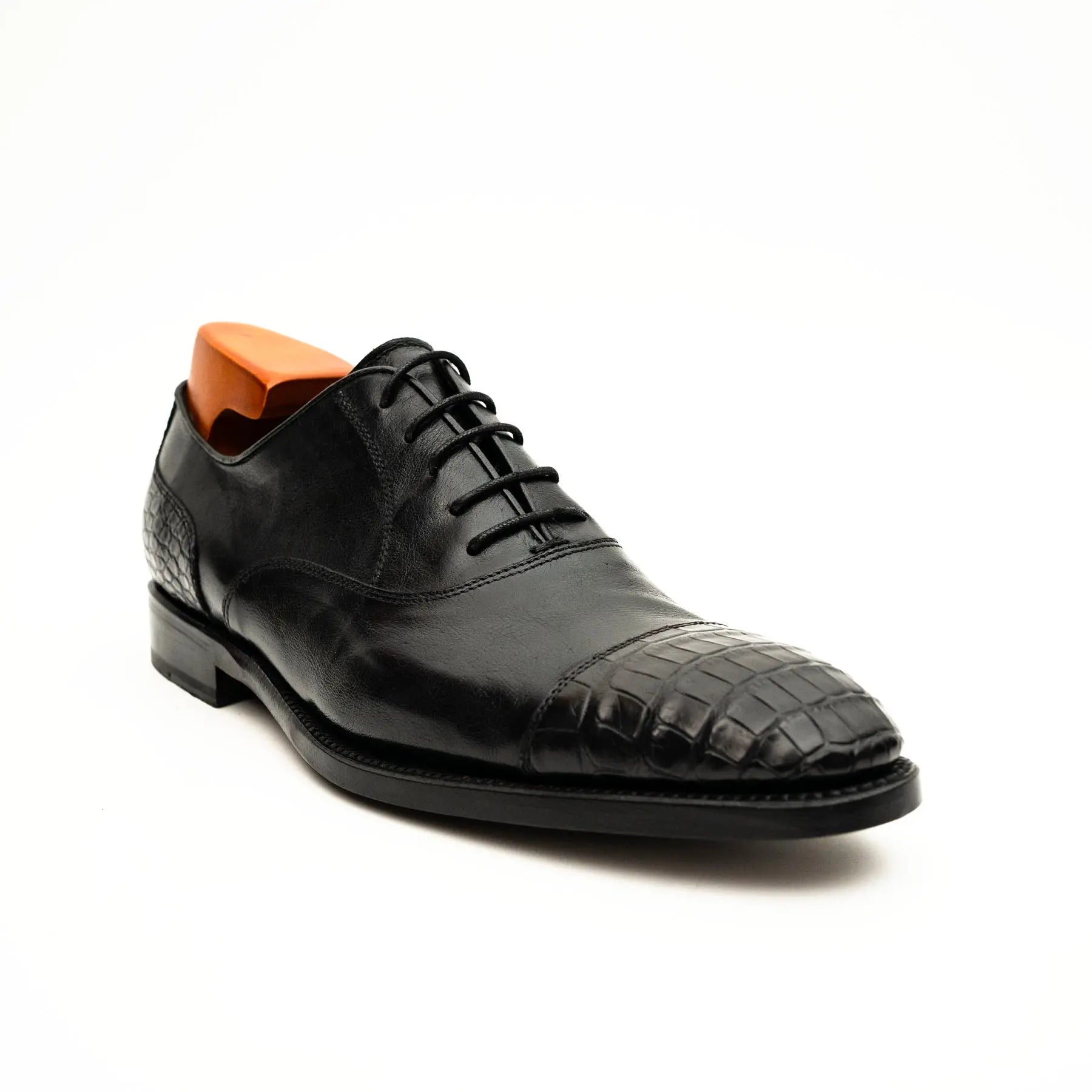 Black Crocodile-Textured Oxford