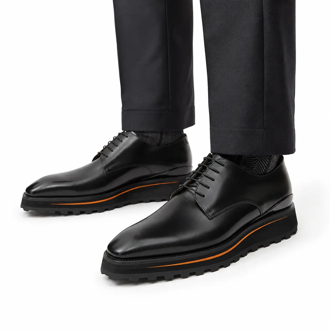 Black Platform Derby