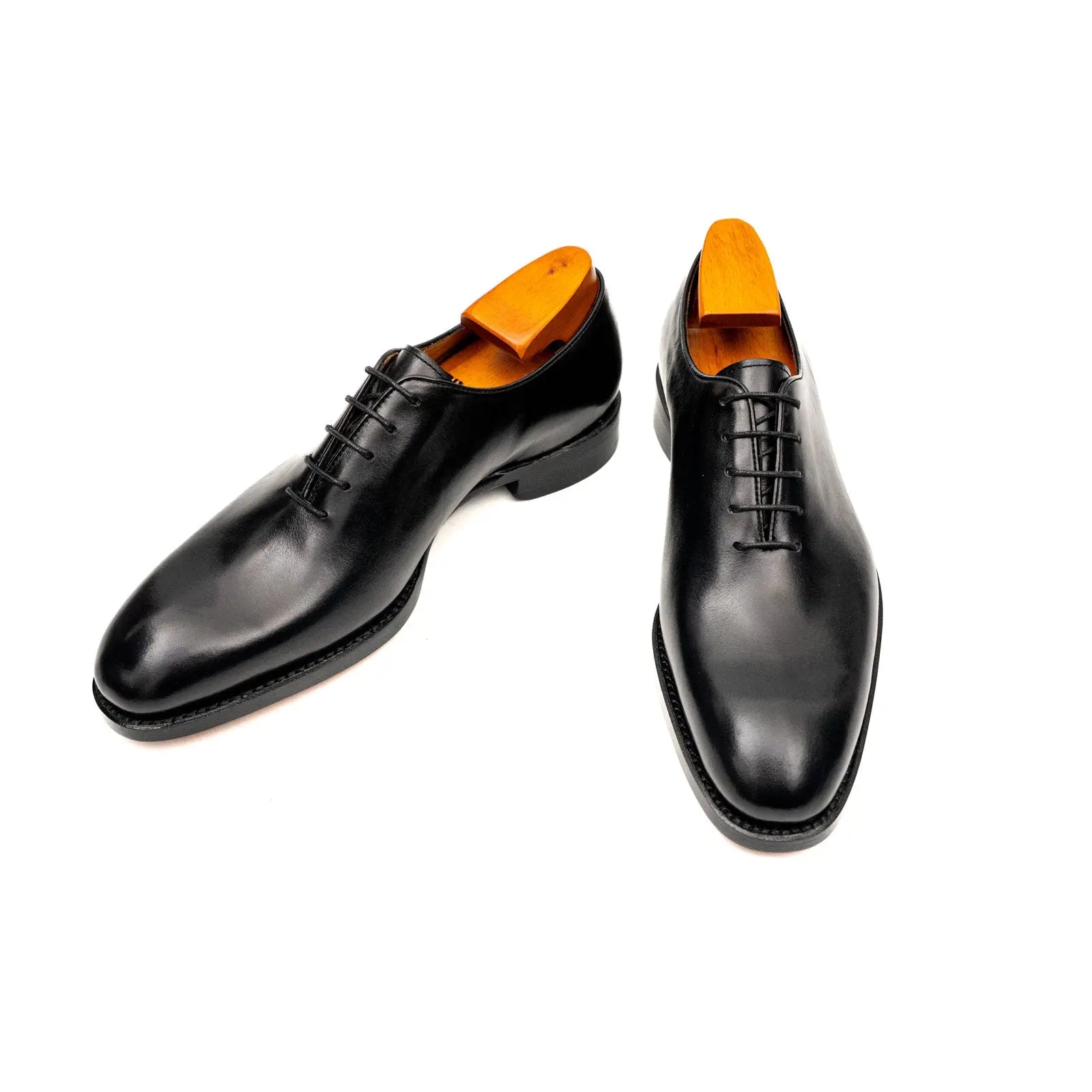 Wholecut Black Oxford