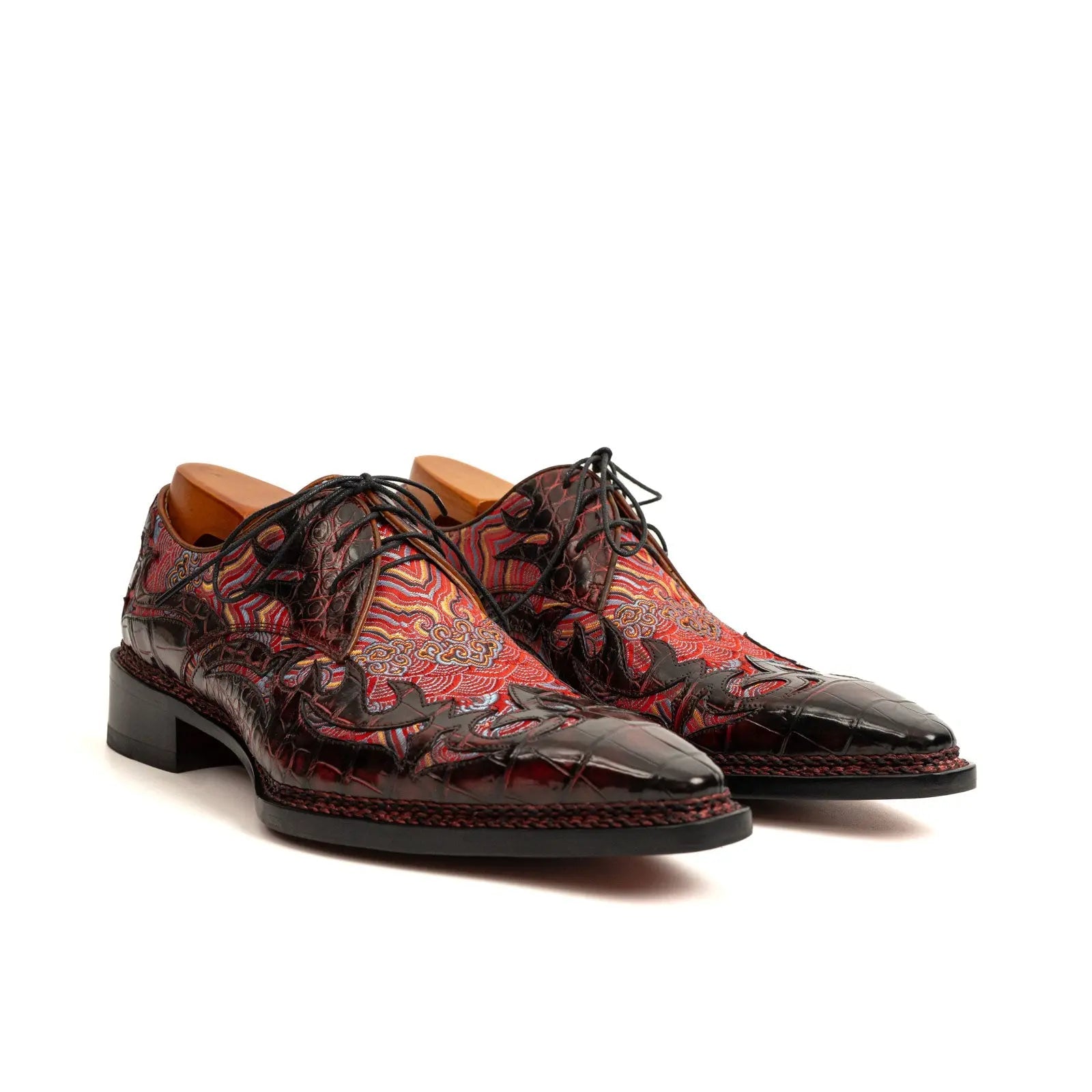 Red Pattern Crocodile Derby