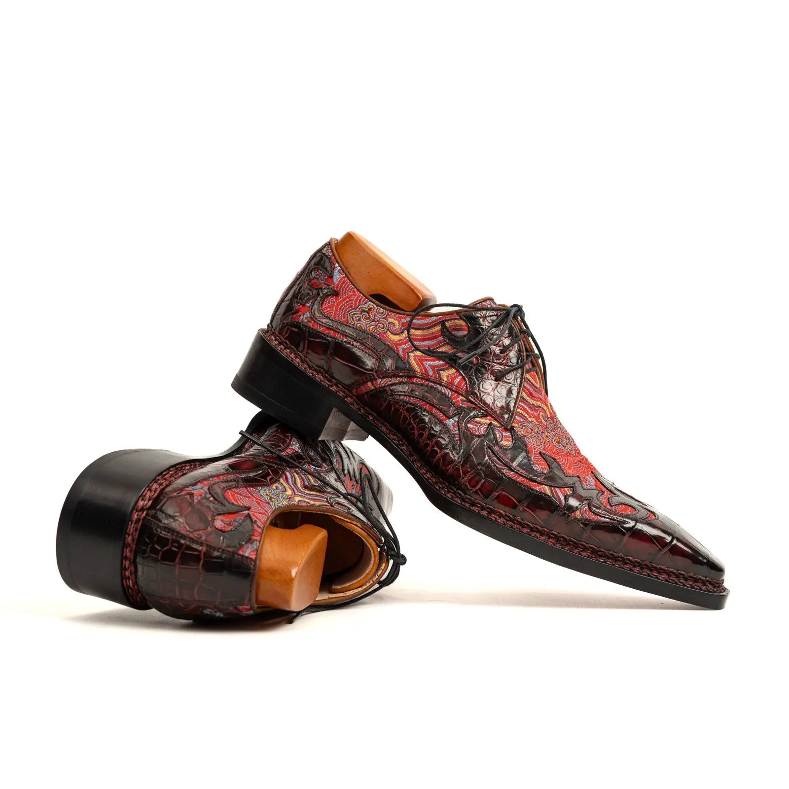 Red Pattern Crocodile Derby