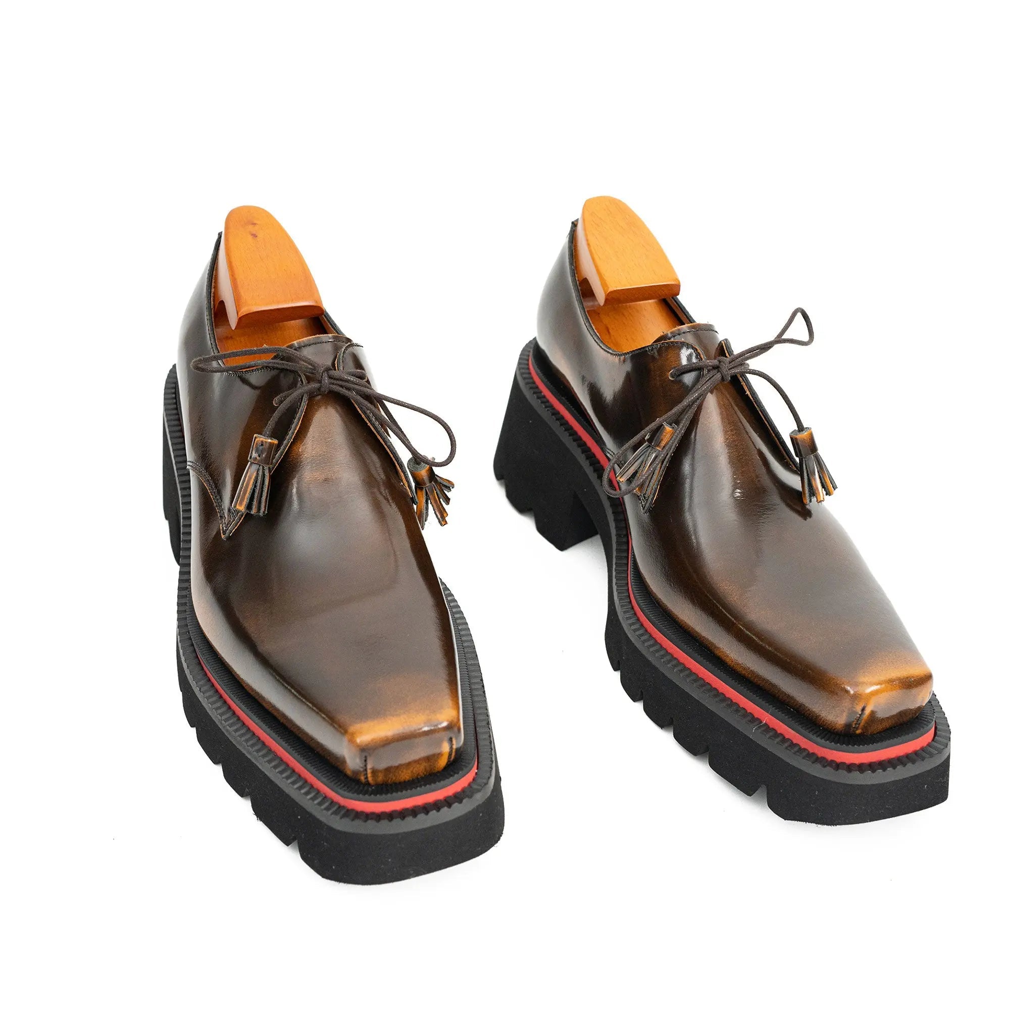 Burnished Square-Toe Lug Derby