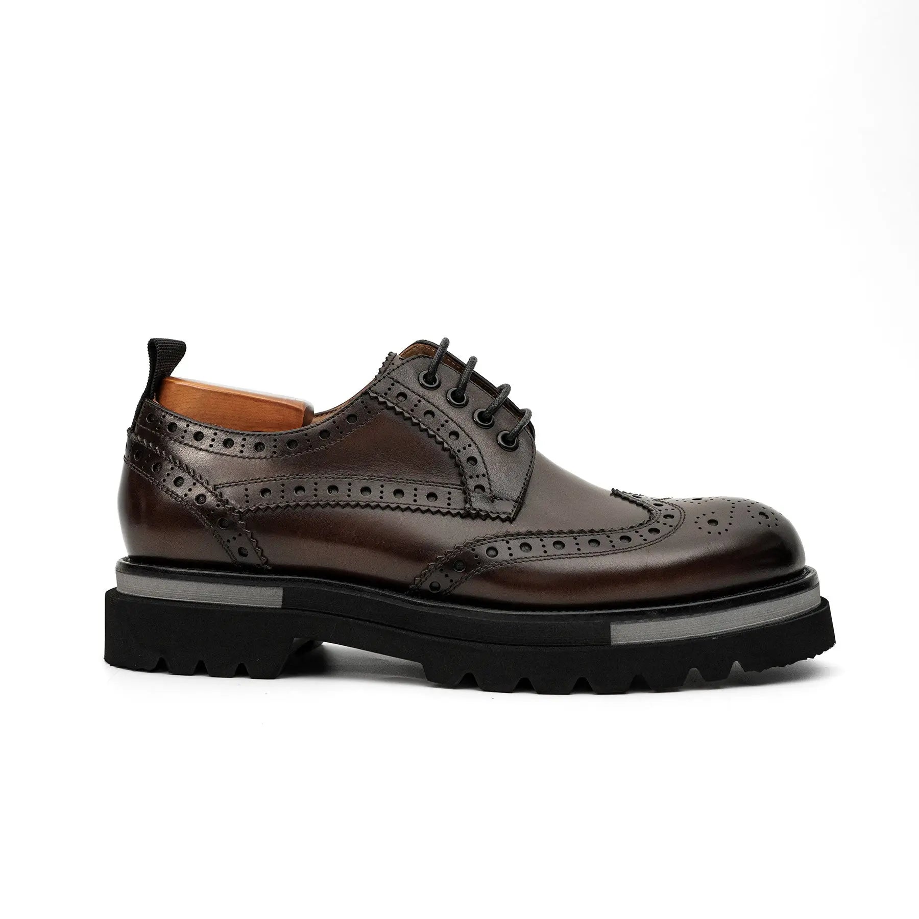 Burnished Brogue Lug-Sole Derby