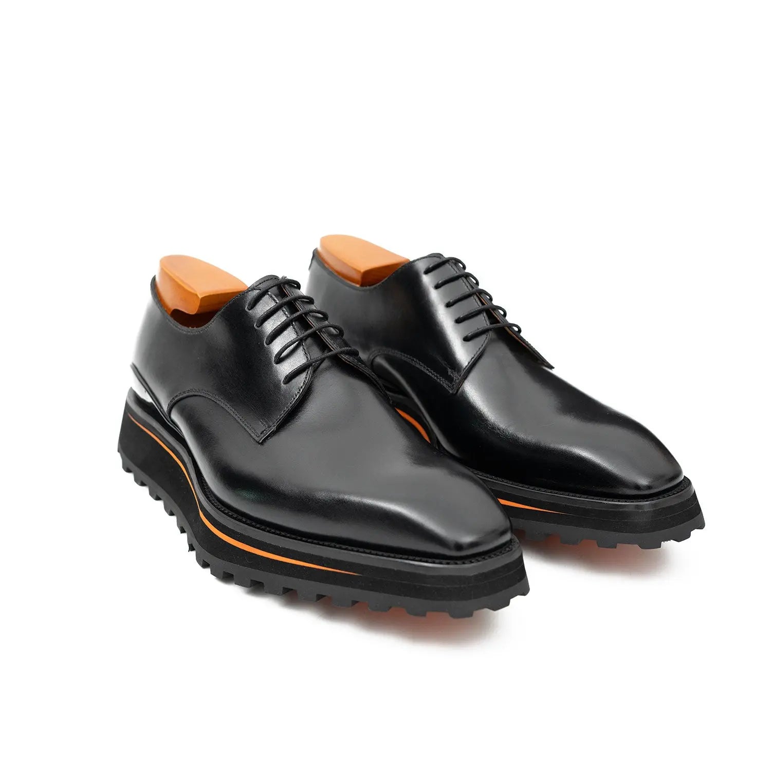 Black Platform Derby