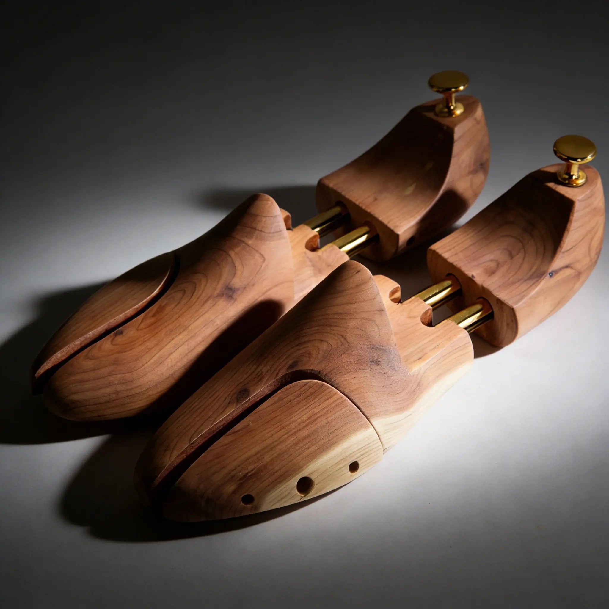 Cedar Wood Shoe Tree