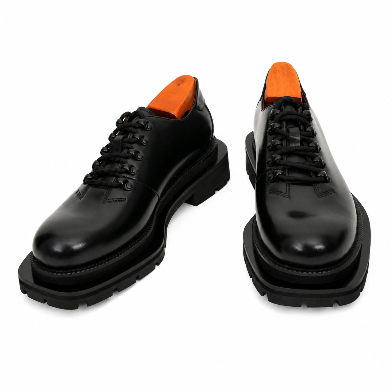 Black Platform Lug Derby