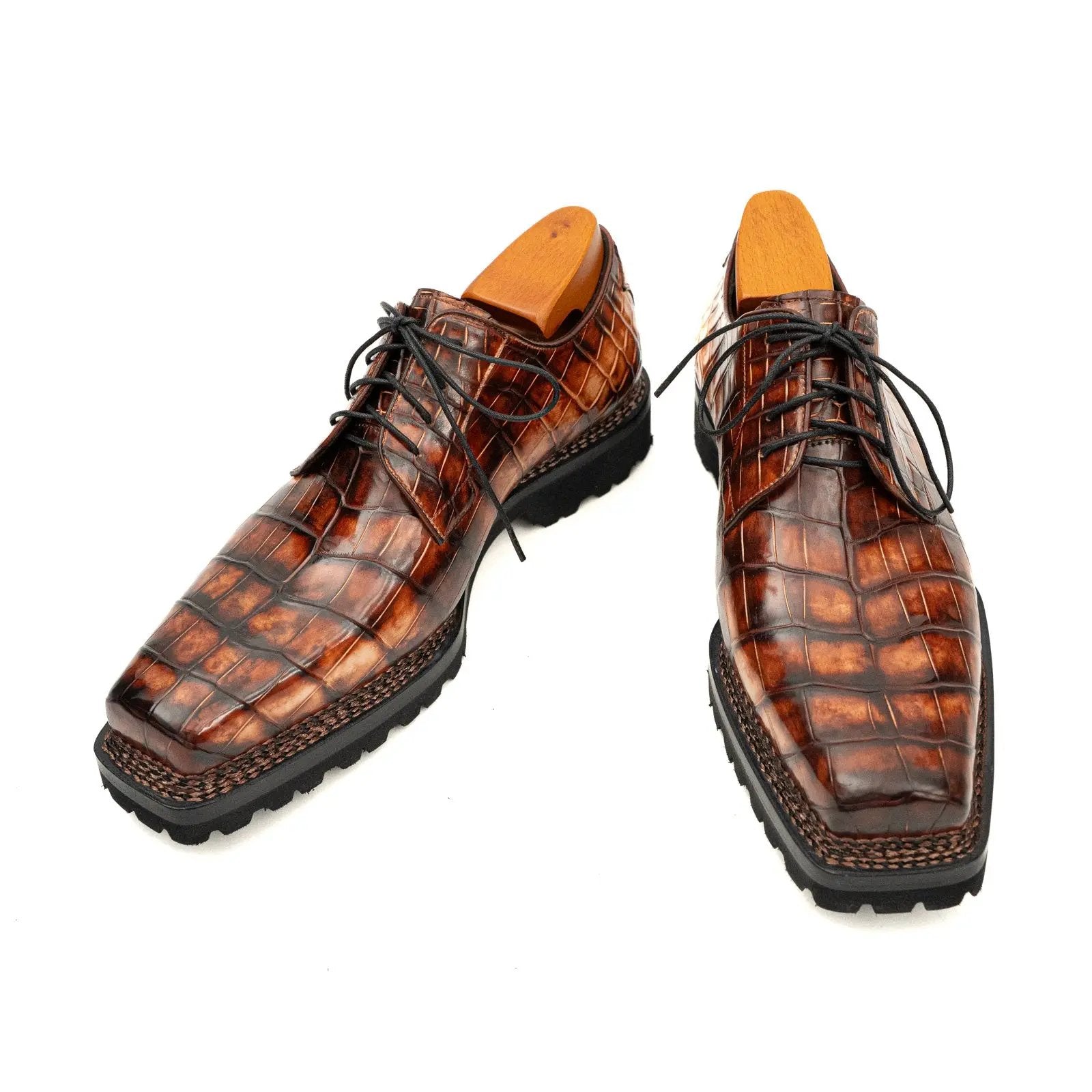 Cognac Crocodile Lug Sole Derby