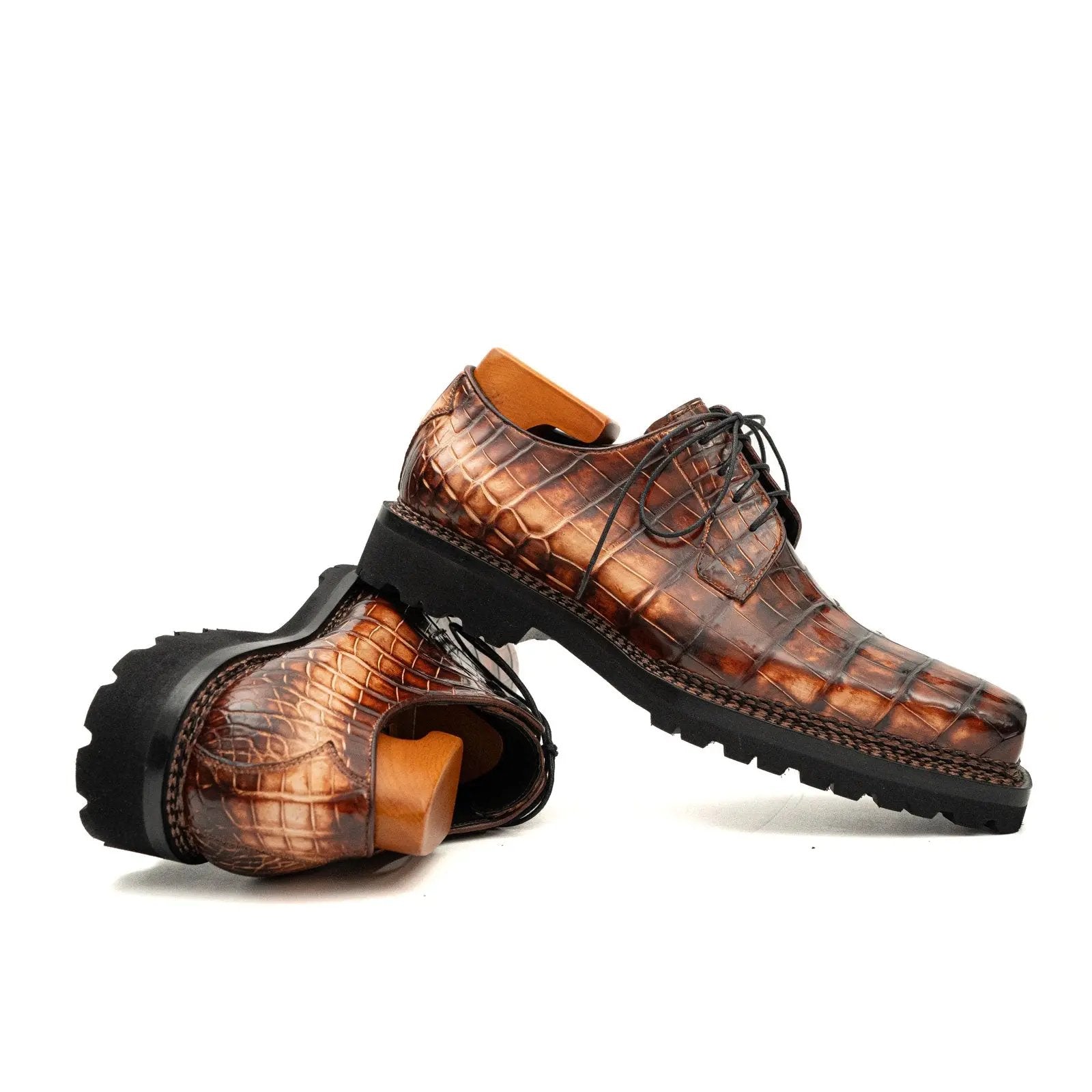 Cognac Crocodile Lug Sole Derby
