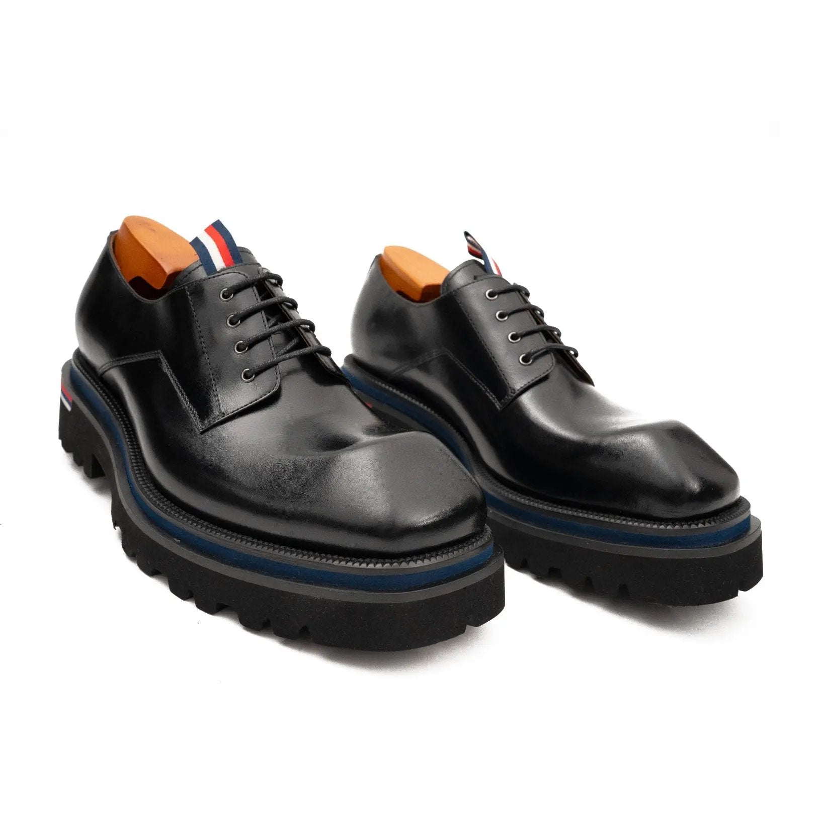Black Derby with Tricolor Accent