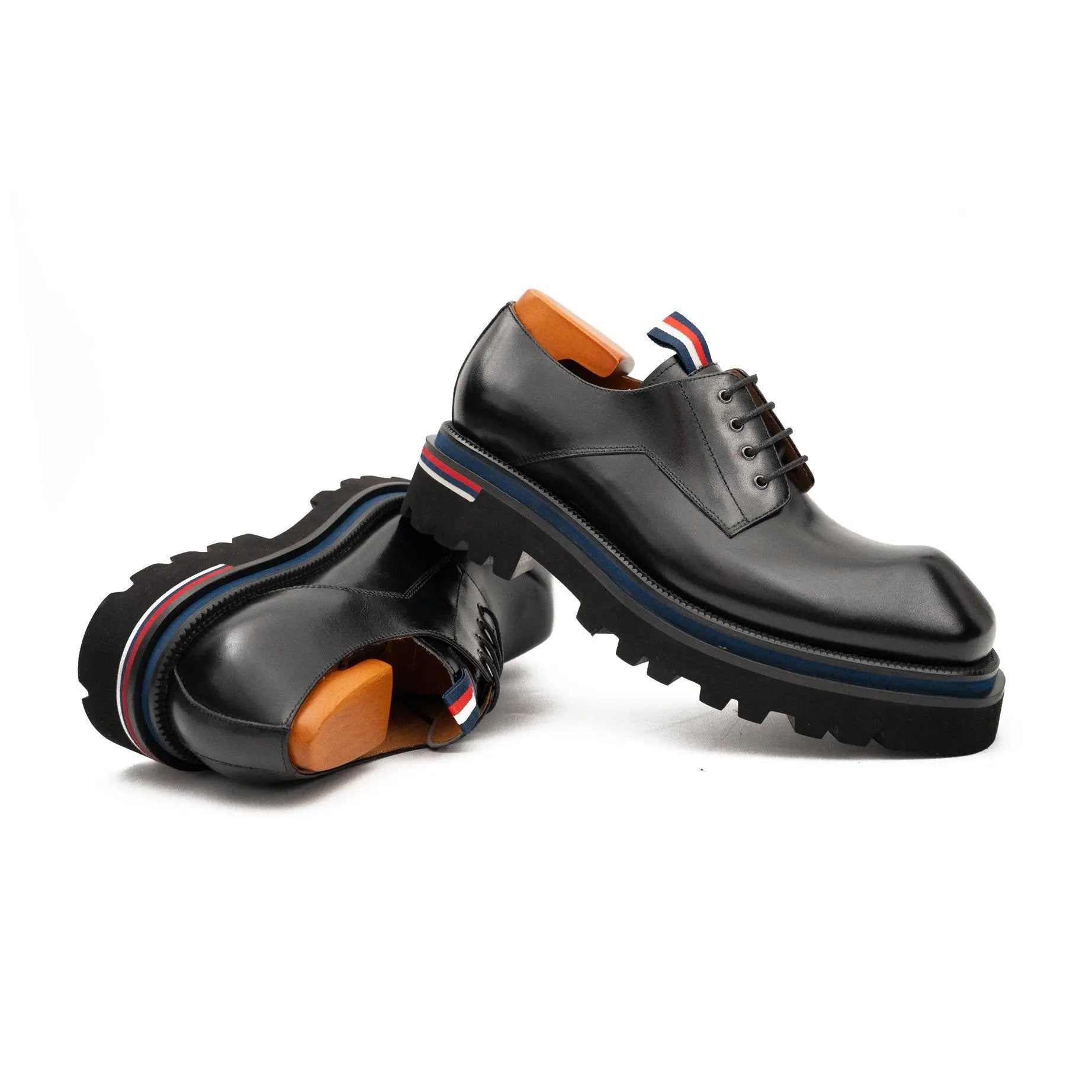 Black Derby with Tricolor Accent
