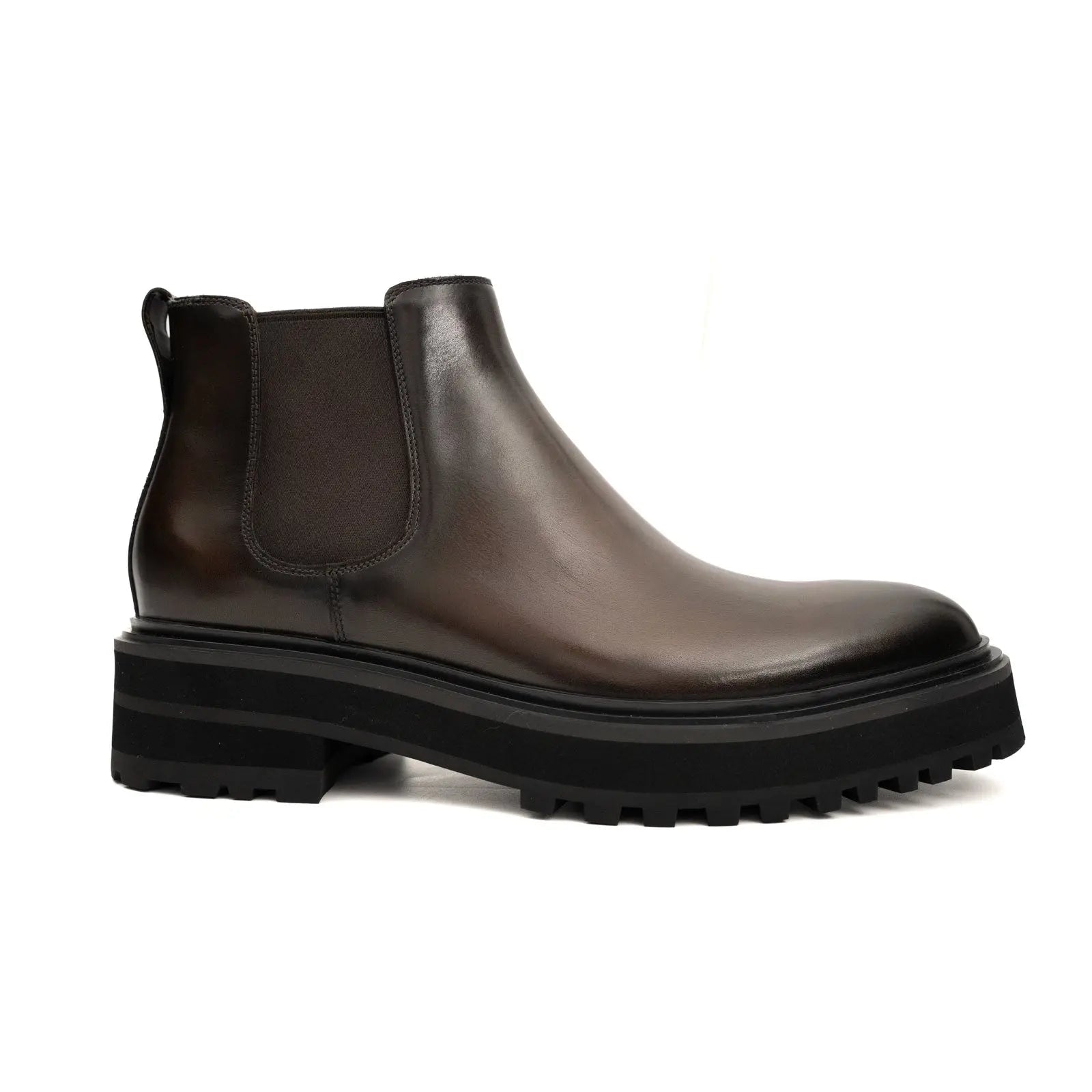 Minimal Chelsea Lug Boot