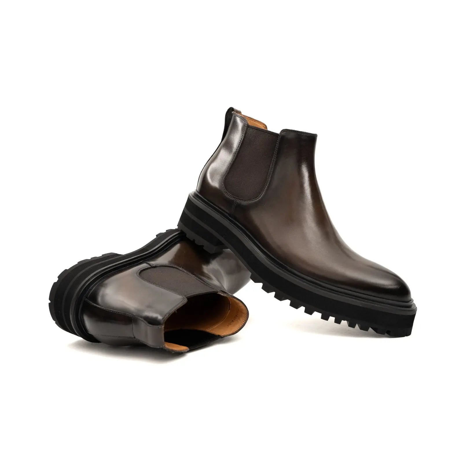 Minimal Chelsea Lug Boot