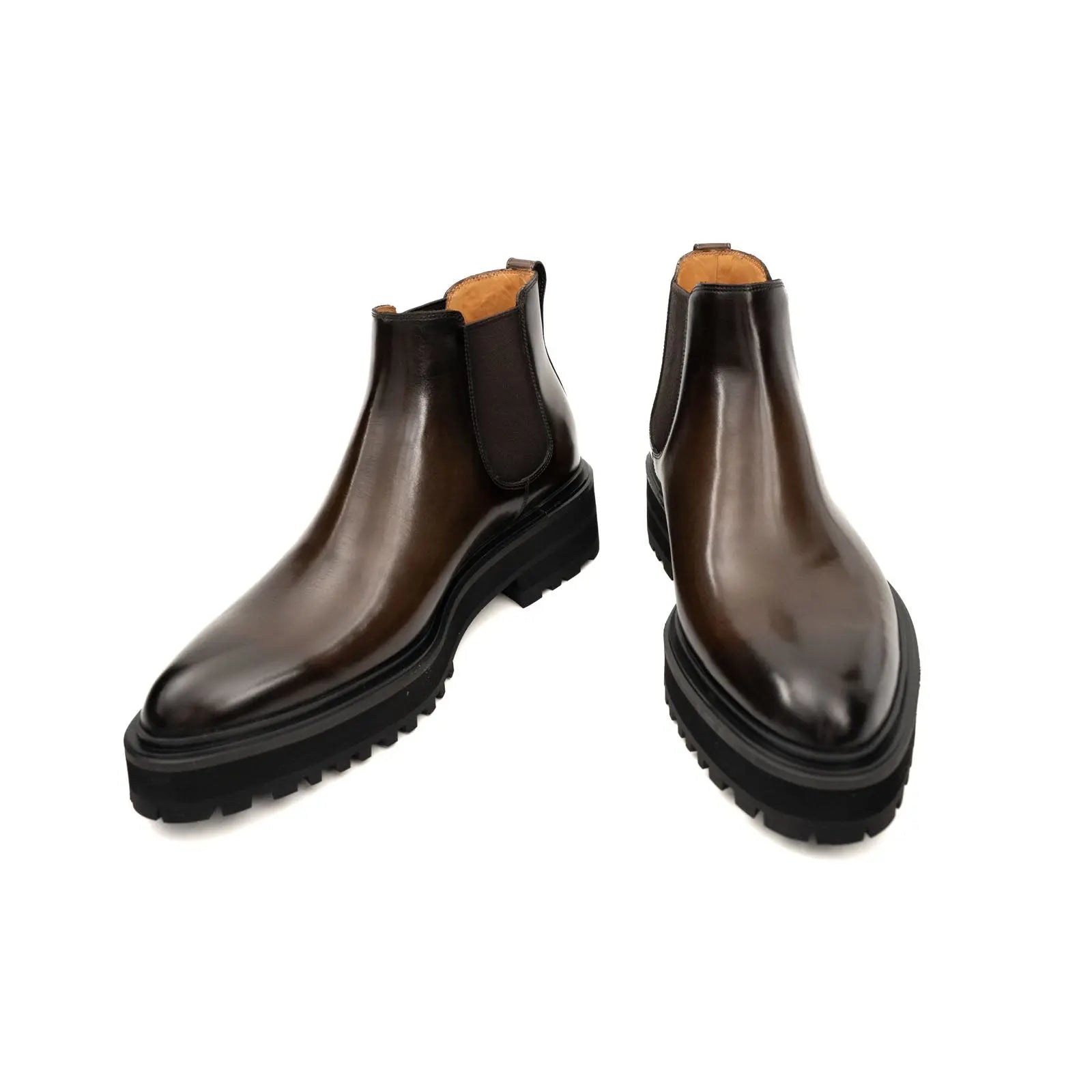 Minimal Chelsea Lug Boot
