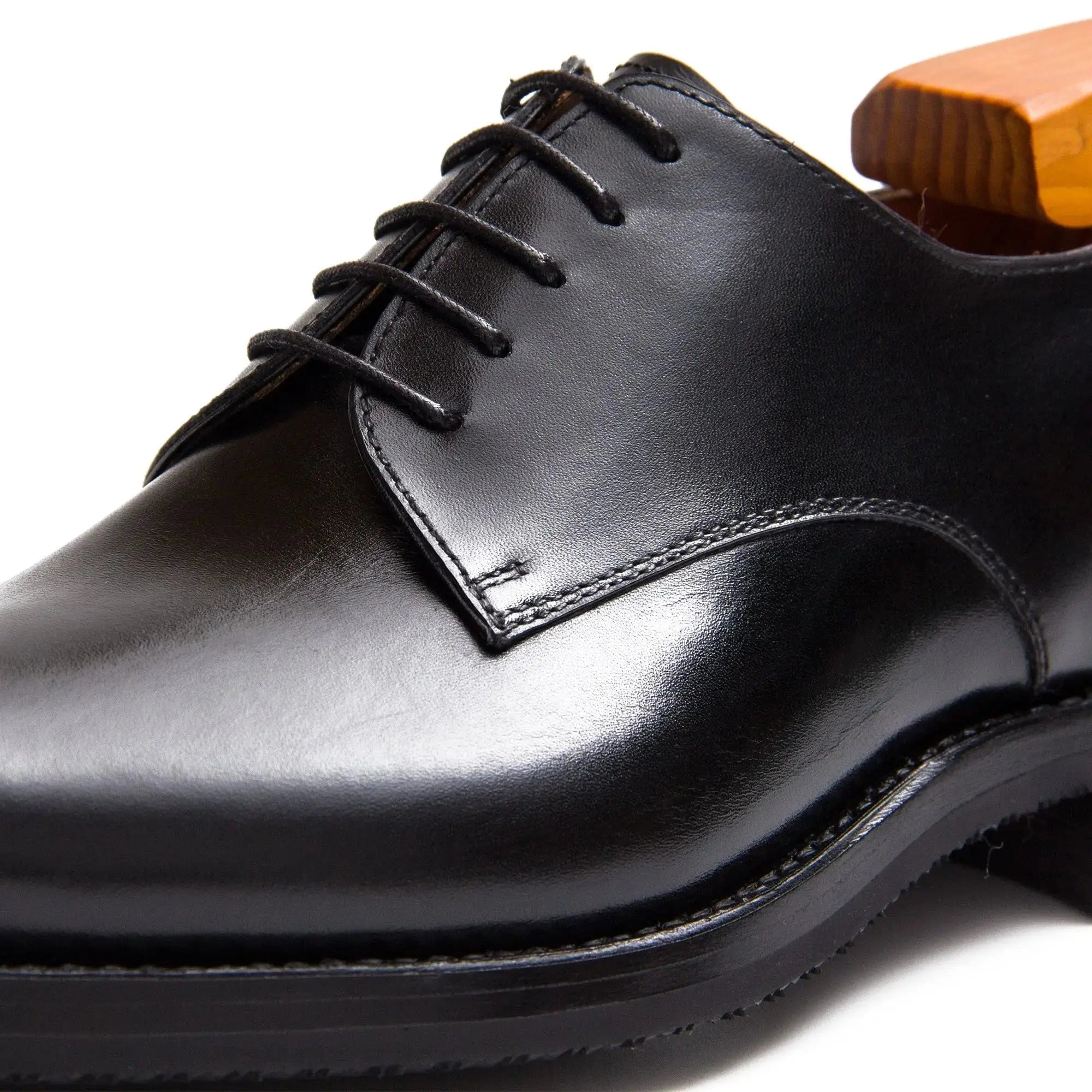 Black Plain-Toe Derby Shoe