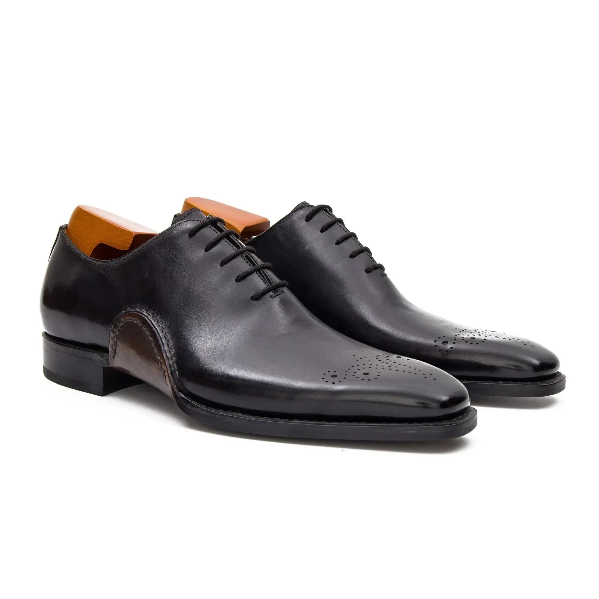 Medallion Seam Oxford