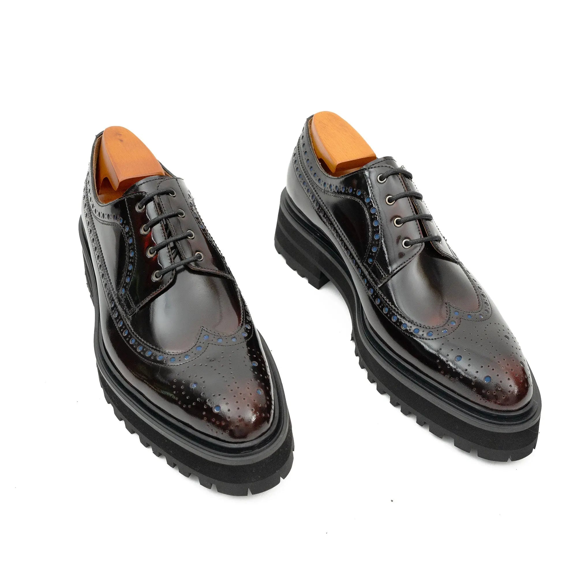 Midnight Burnished Lug Derby