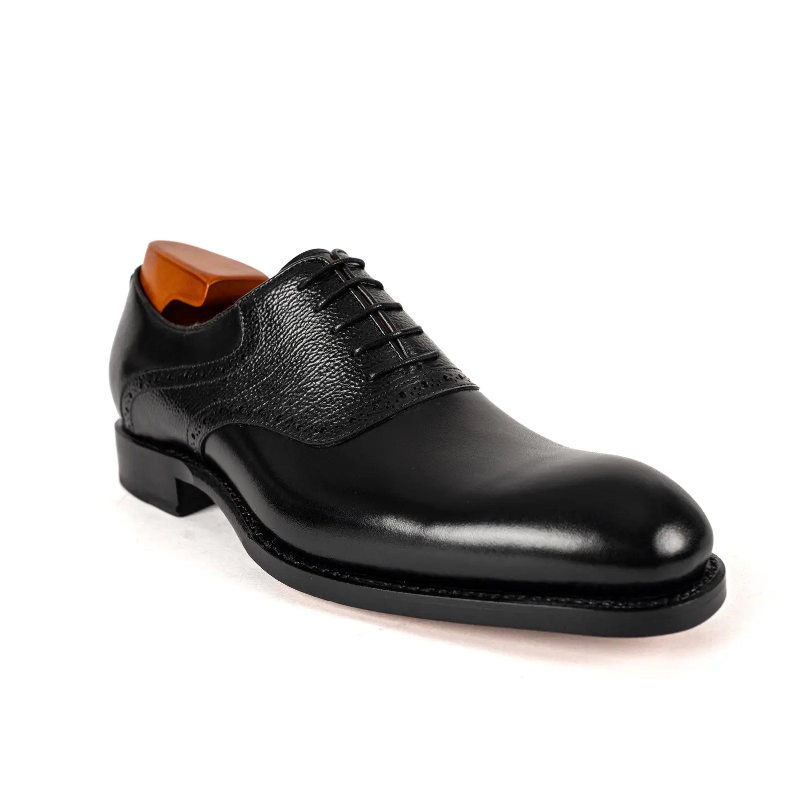 Black Textured-Panel Oxford Shoe