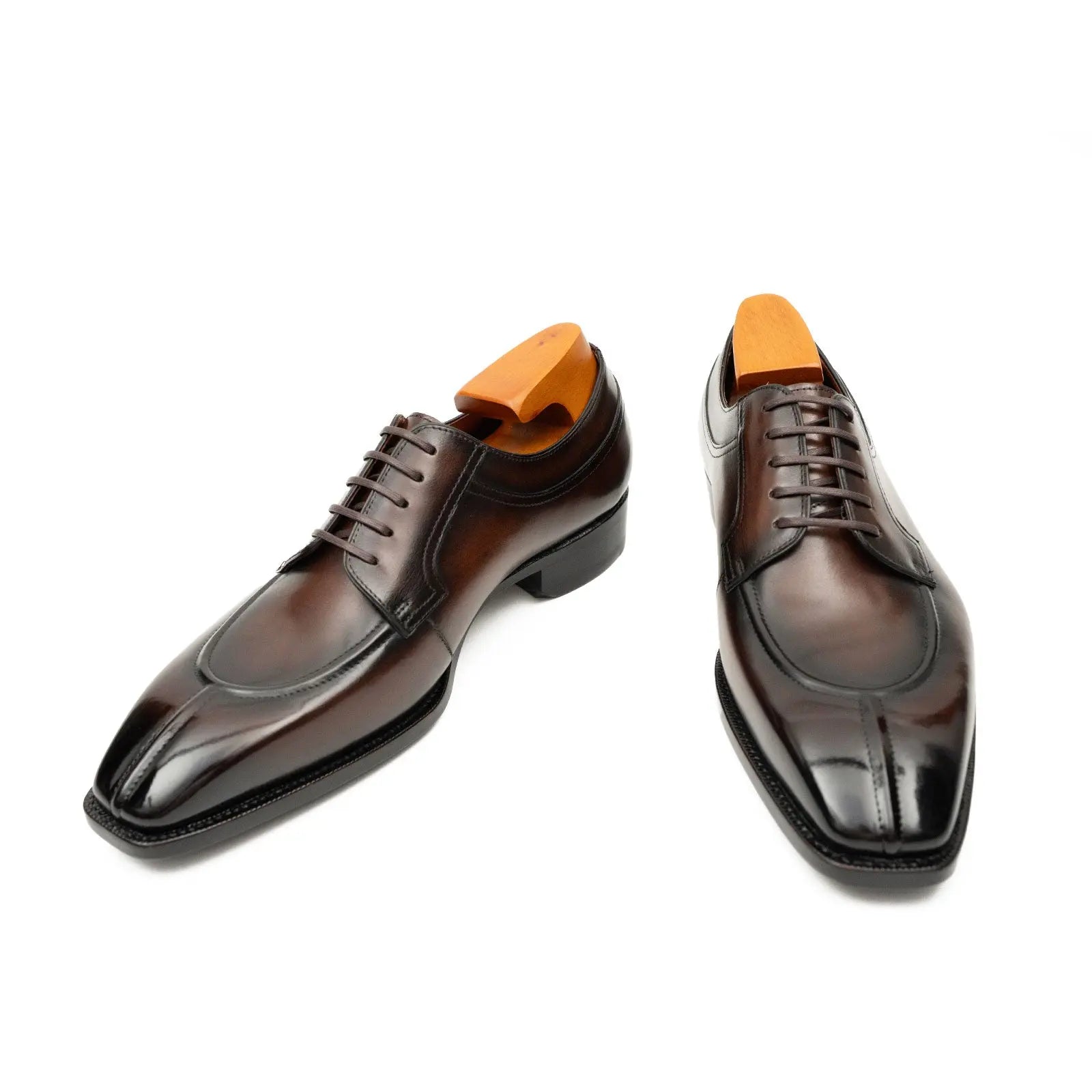 Burnished Brown Apron-Toe Oxford