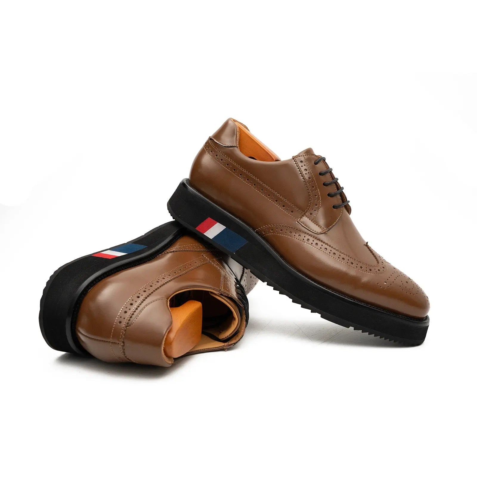 Camel Platform Wingtip Derby