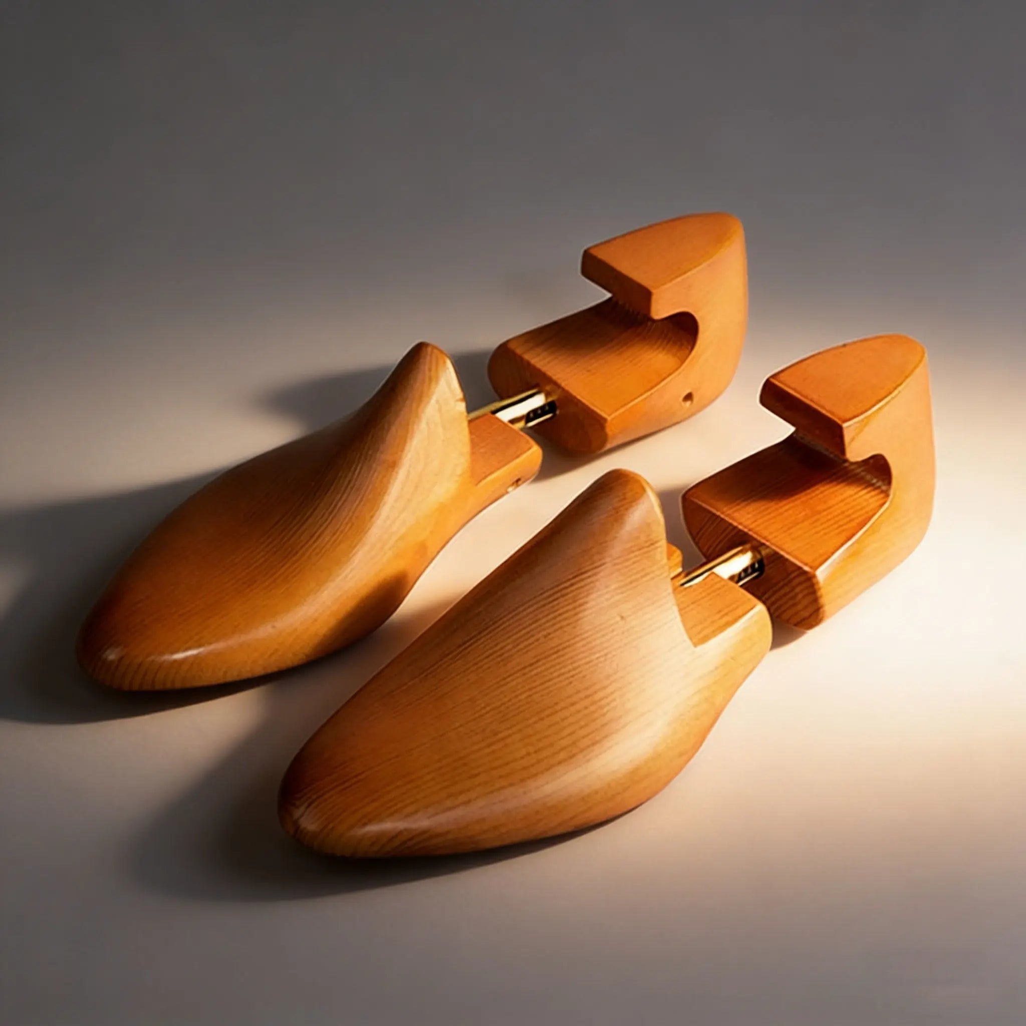 Natural Pine Shoe Tree (NZ Pine)