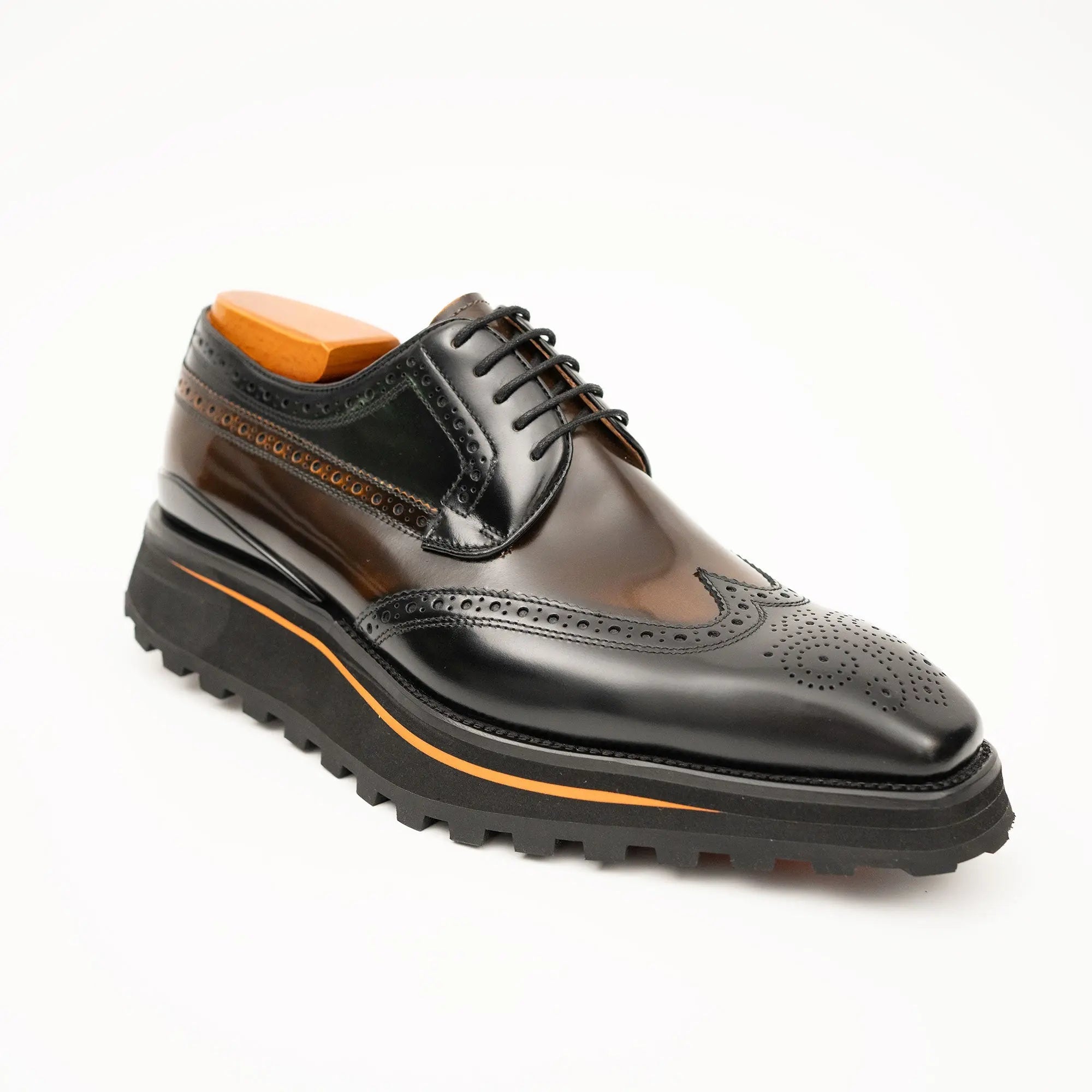 Antique Brown Wingtip Derby
