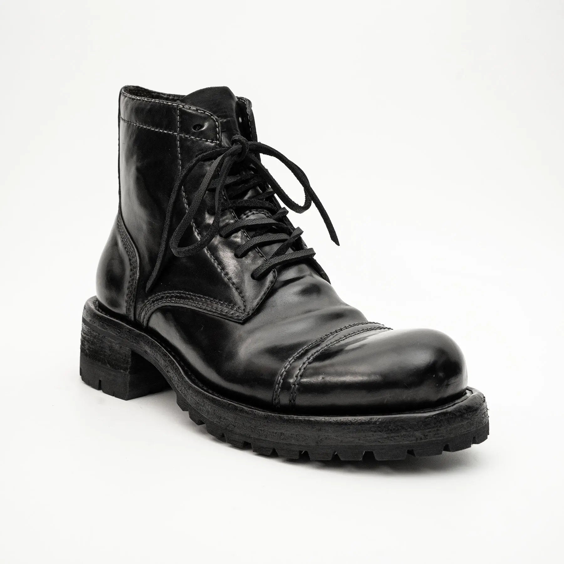 Shell Cordovan Vibram Boots