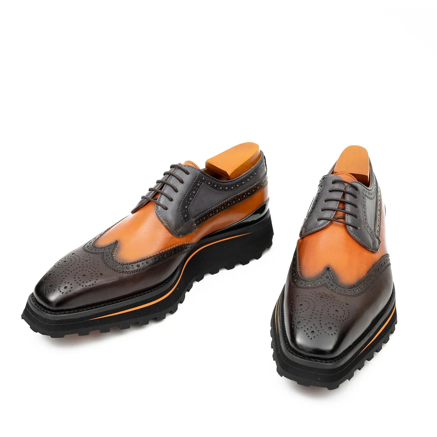 Two-Tone Lug Derby
