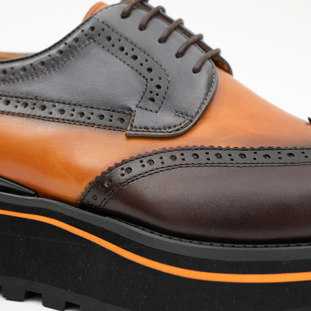 Two-Tone Lug Derby
