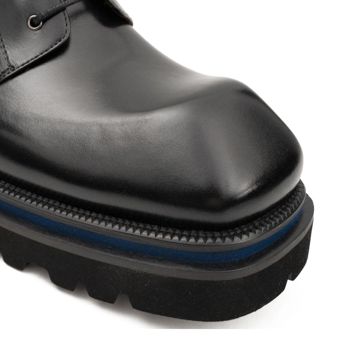 Black Derby with Tricolor Accent
