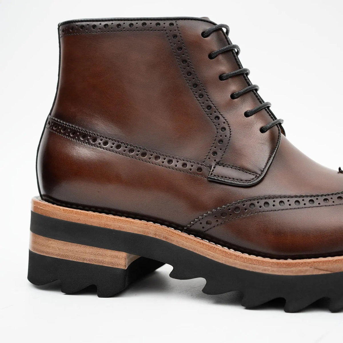 Walnut Lug Sole Brogue Boot