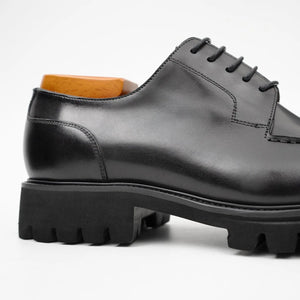 Black Lug Sole Apron Derby