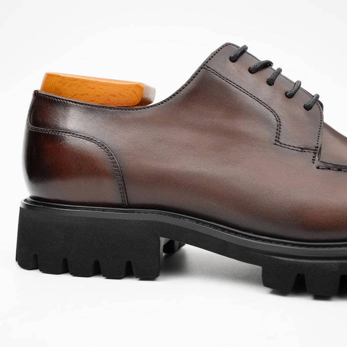 Brown Calfskin Derby
