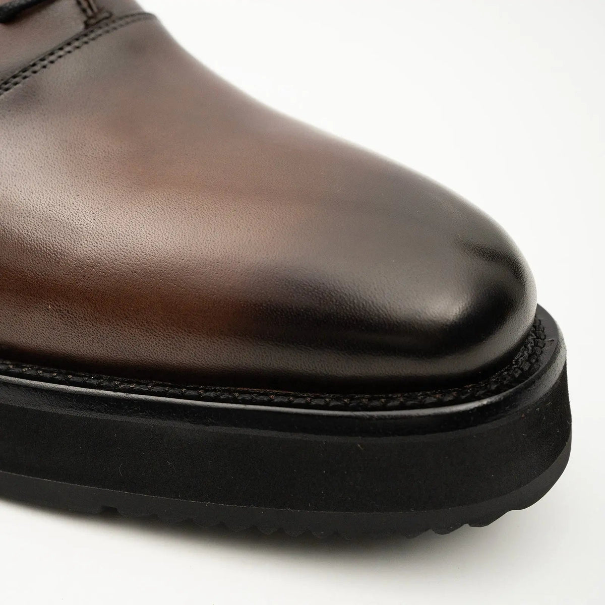 Brown Oxford with Black Sole