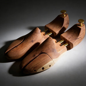 Cedar Wood Shoe Tree
