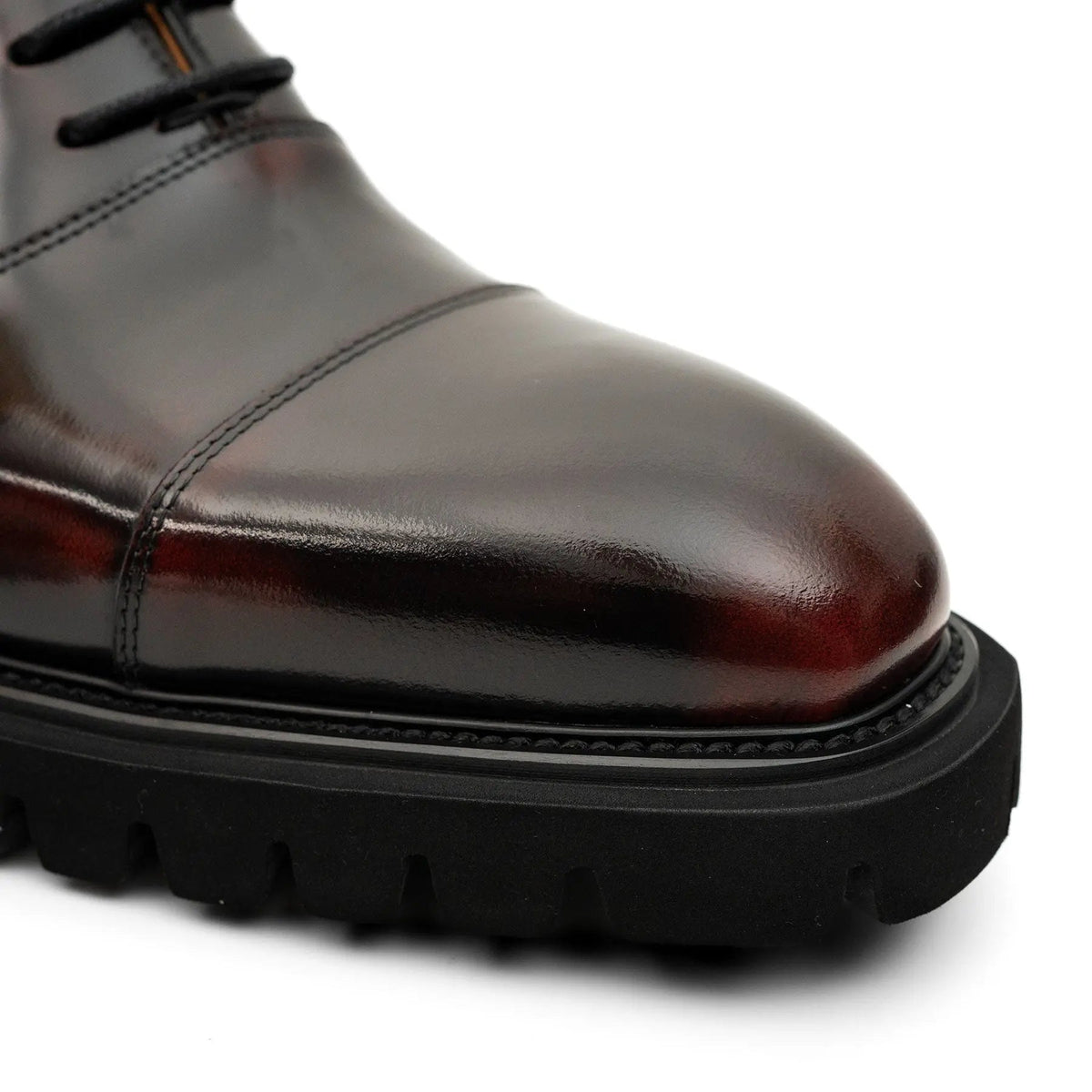 Burnished Glazed Calf Lug-Sole Oxford