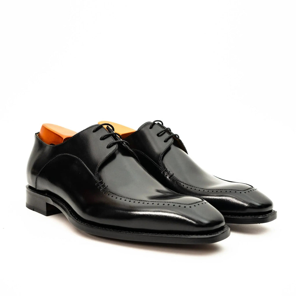 Black Chiseled Goodyear Oxford Shoe