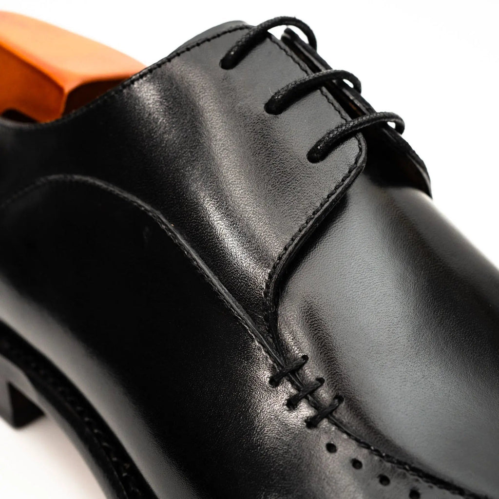 Black Chiseled Goodyear Oxford Shoe