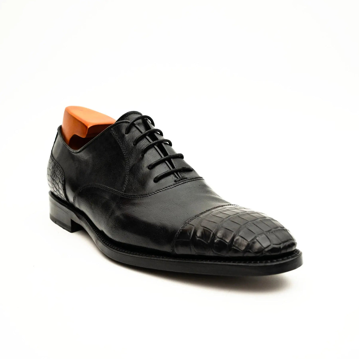 Black Crocodile-Textured Oxford
