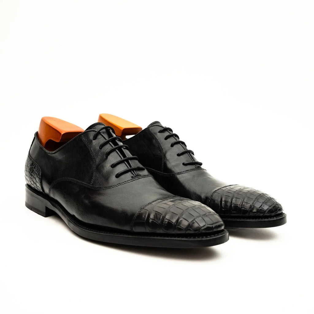 Black Crocodile-Textured Oxford